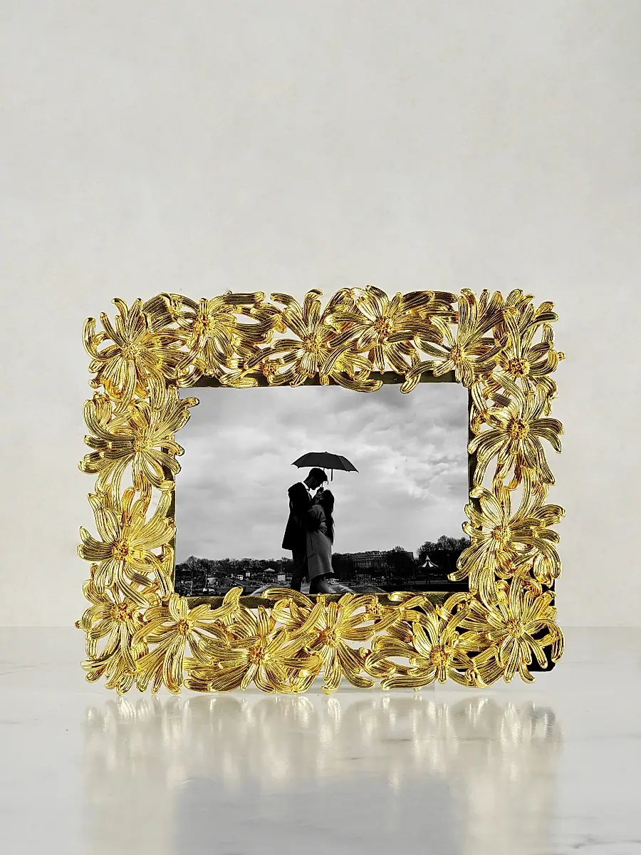 Michael Aram Dahlia 5'' x 7'' Frame | Thumbnail 8 Michael Aram Dahlia 5'' x 7'' Frame | Thumbnail 8