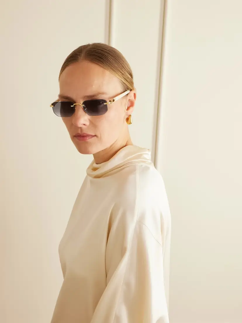 Cartier Eyewear Signature C Rimless Rectangular-frame Gold-tone And Acetate Sunglasses | Thumbnail 4 Cartier Eyewear Signature C Rimless Rectangular-frame Gold-tone And Acetate Sunglasses | Thumbnail 4