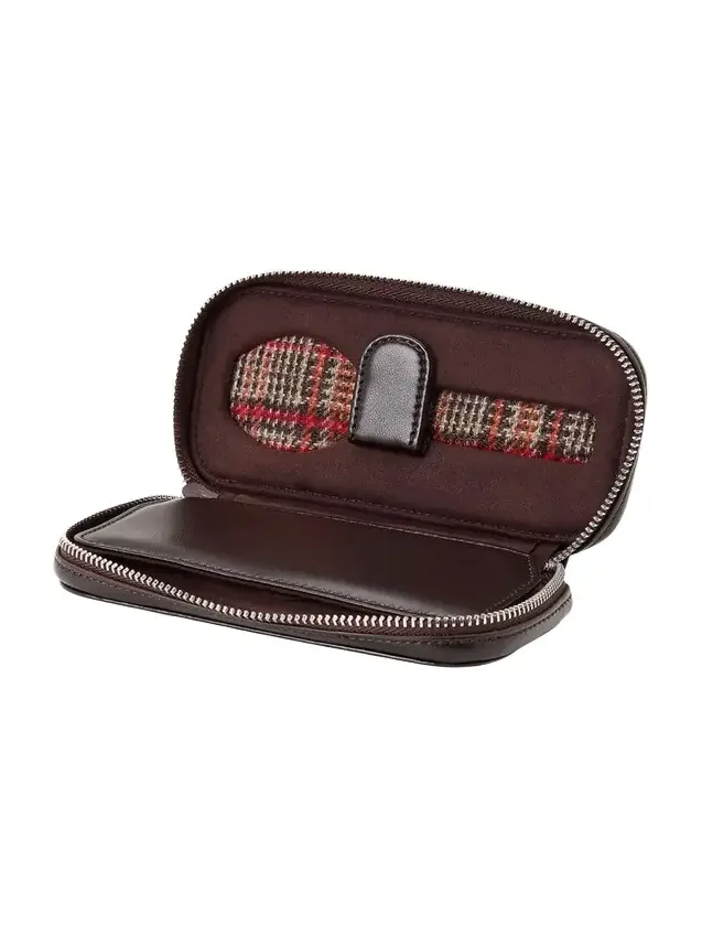 x WM Brown Two-Piece Watch Zip Case