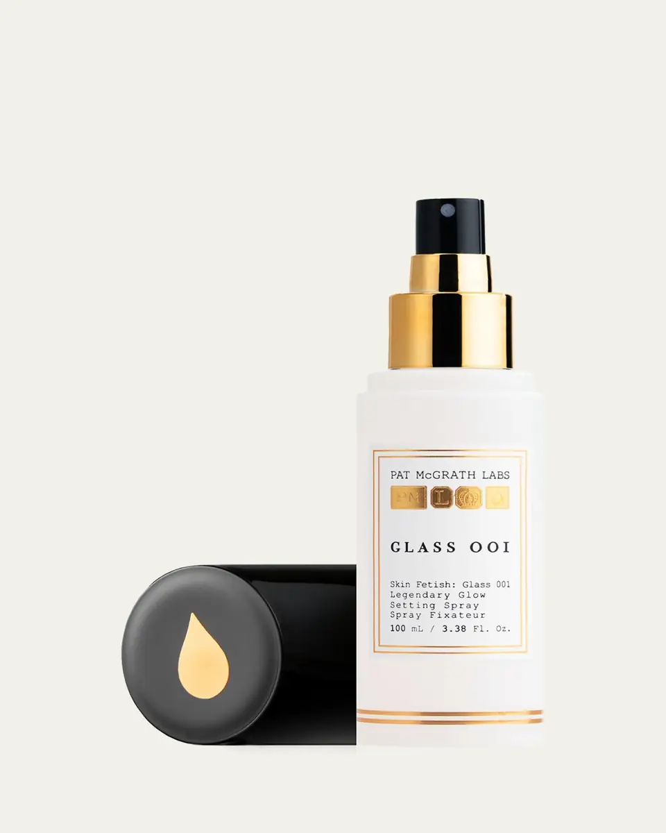 PAT MCGRATH LABS Skin Fetish: Sublime Perfection Longwear Blurring Setting Spray | Thumbnail 2 PAT MCGRATH LABS Skin Fetish: Sublime Perfection Longwear Blurring Setting Spray | Thumbnail 2