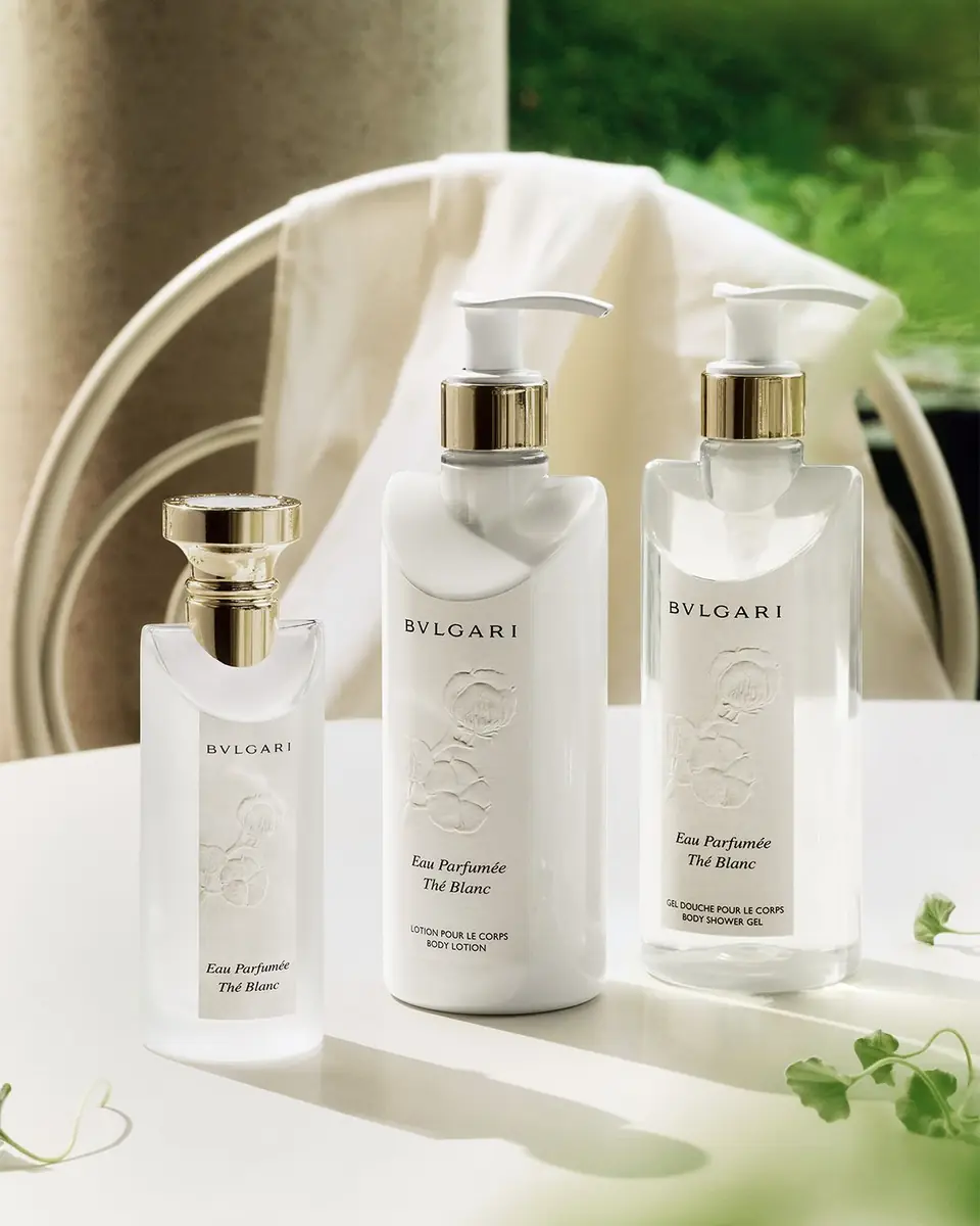 BVLGARI Eau Parfumée Thé Blanc Eau de Toilette, 2.5 oz. | Thumbnail 5