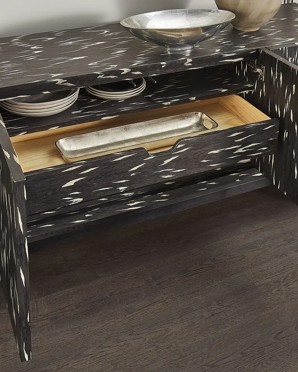 Bernhardt Trianon Entertainment Console | Thumbnail 4 Bernhardt Trianon Entertainment Console | Thumbnail 4