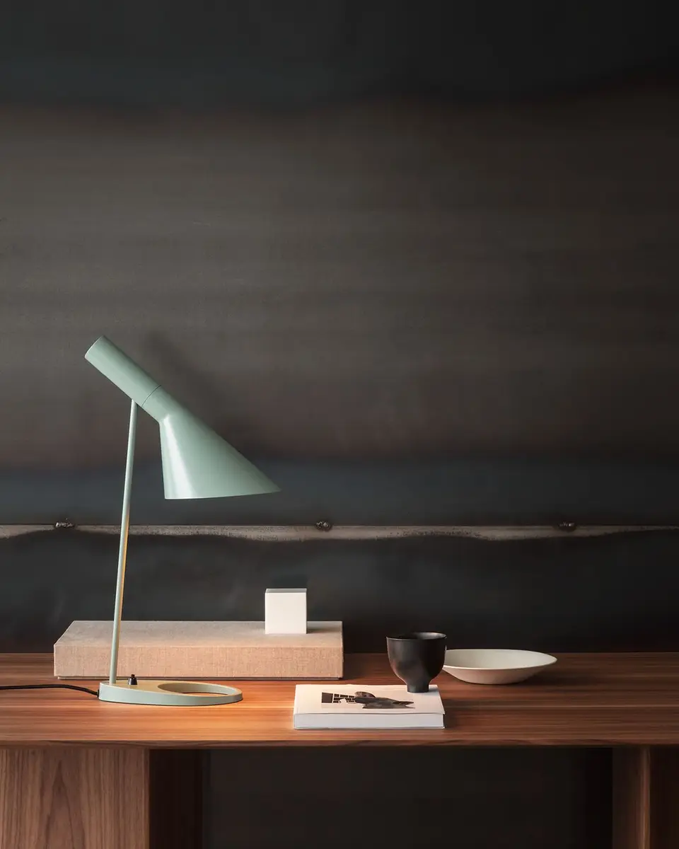 Louis Poulsen AJ 22" Adjustable Table Lamp | Thumbnail 3