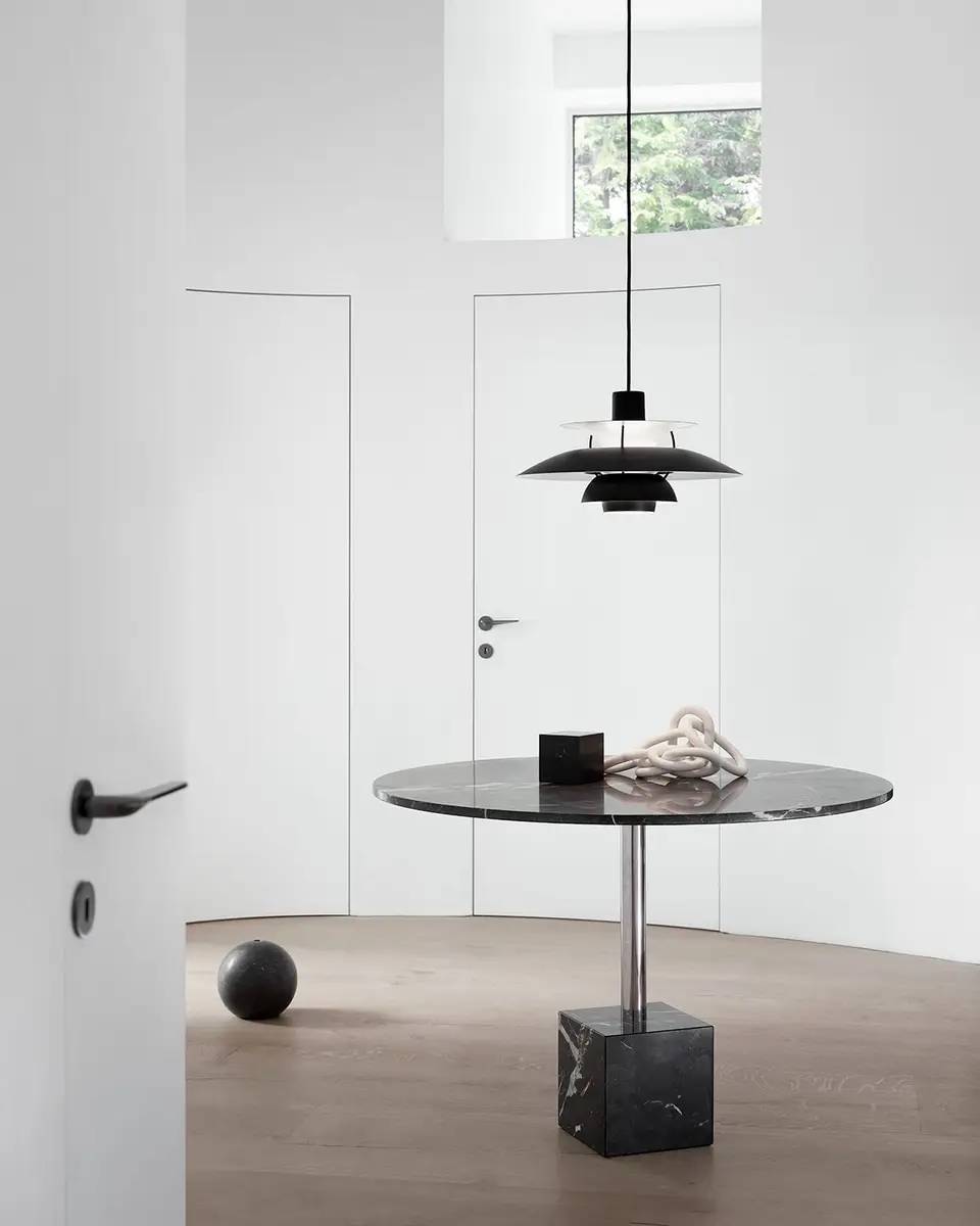 Louis Poulsen PH 5 Pendant Light | Thumbnail 2 Louis Poulsen PH 5 Pendant Light | Thumbnail 2