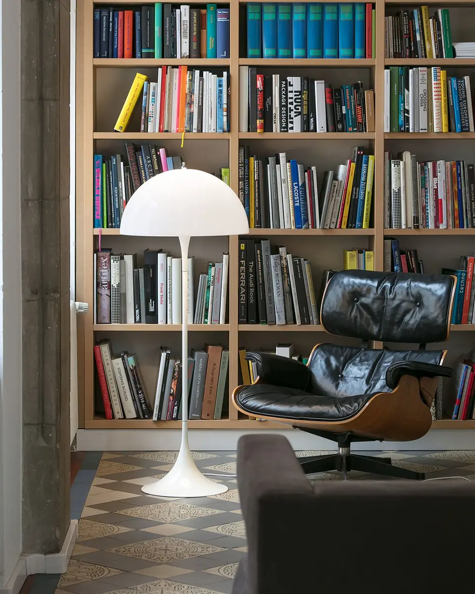 Louis Poulsen Panthella Acrylic Floor Lamp, 54" | Thumbnail 3 Louis Poulsen Panthella Acrylic Floor Lamp, 54" | Thumbnail 3