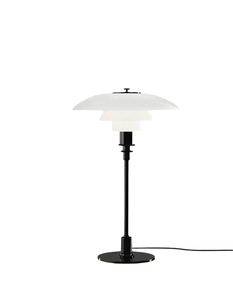 Louis Poulsen PH 3/2 Table