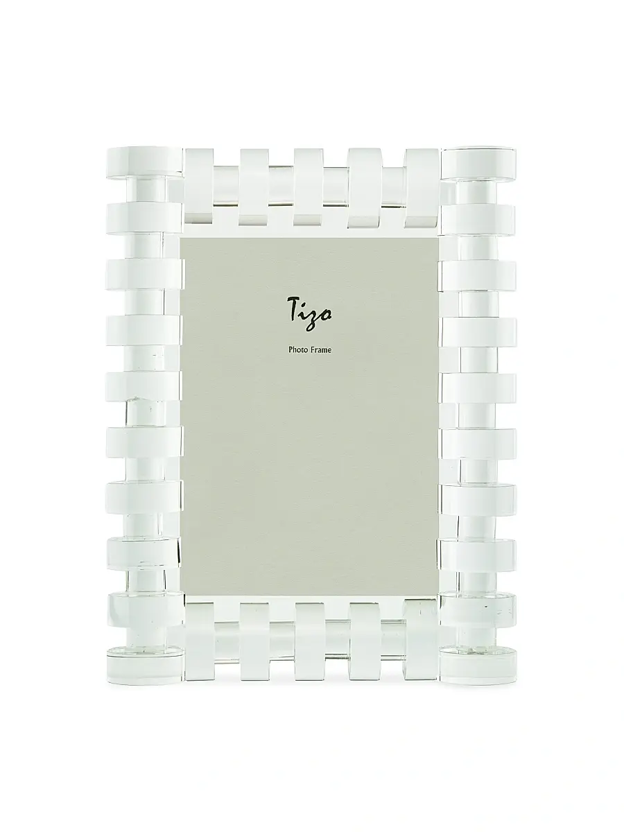 Clear Crystal Rings Frame Clear Crystal Rings Frame