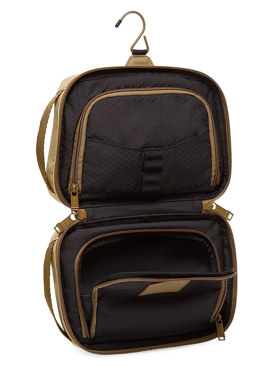 TUMI Alpha Bravo Response Travel Kit | Thumbnail 3 TUMI Alpha Bravo Response Travel Kit | Thumbnail 3