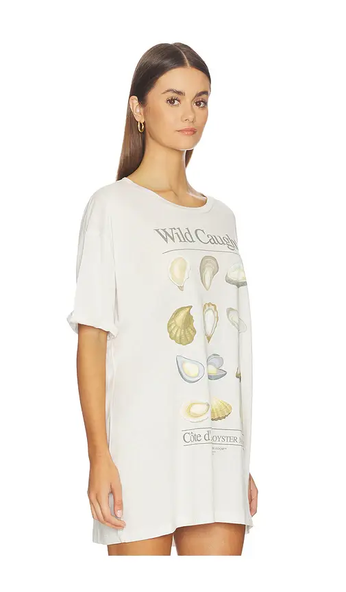 The Laundry Room Wild Caught Oyster Market Oversized Tee | Thumbnail 2