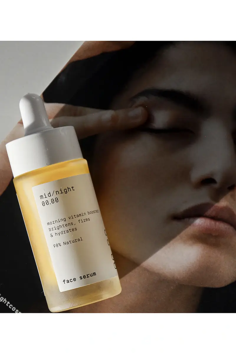 mid/night 00.00 Face Serum 00.22 | Thumbnail 3