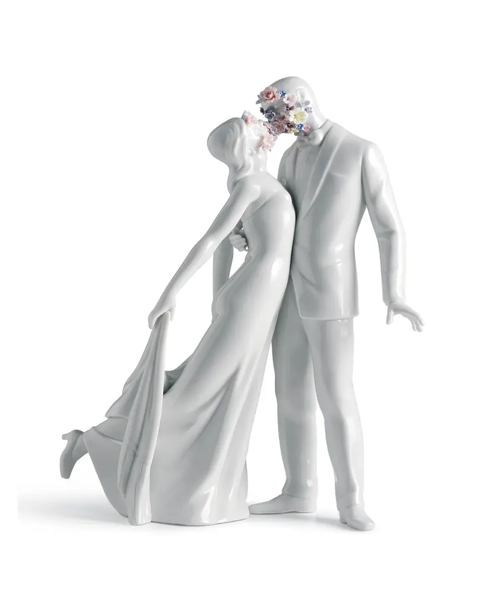 Lladro Love I Sculpture | Thumbnail 2 Lladro Love I Sculpture | Thumbnail 2