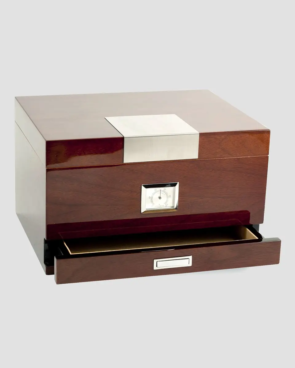 Bey-Berk Walnut Wood Cigar Humidor | Thumbnail 4