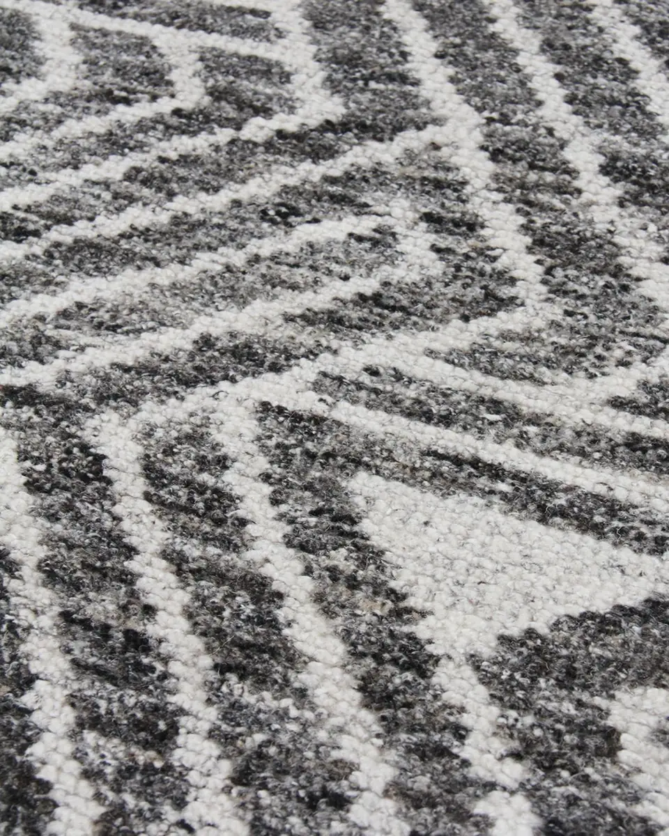 Exquisite Rugs Turner Hand-Knotted Rug, 10' x 14' | Thumbnail 4