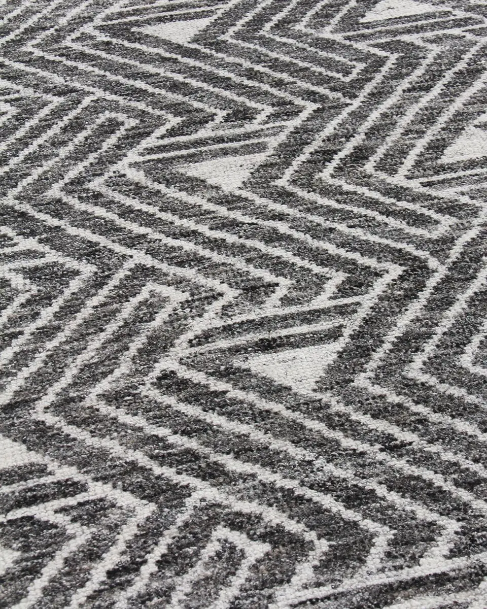 Exquisite Rugs Turner Hand-Knotted Rug, 10' x 14' | Thumbnail 5