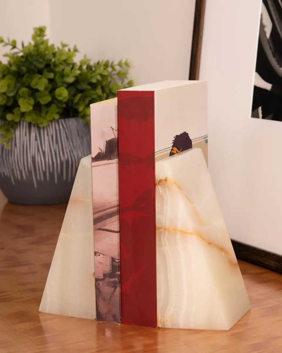 Bey-Berk Men's Solid Marble Wedge Bookends | Thumbnail 2