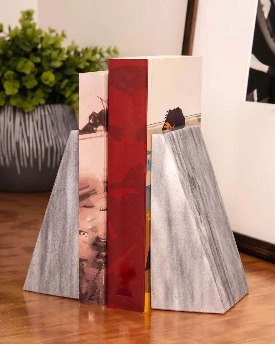 Bey-Berk Men's Solid Marble Wedge Bookends | Thumbnail 2