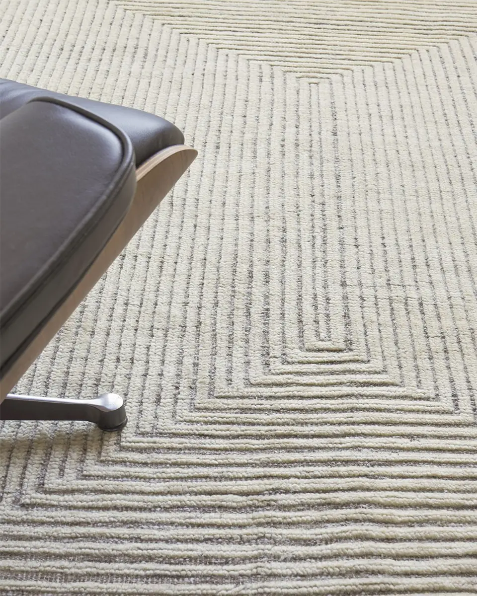 Exquisite Rugs Martinez Hand-Knotted Rug, 10' x 14' | Thumbnail 5