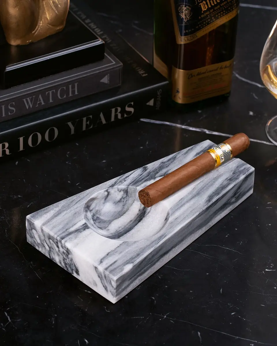 Bey-Berk Marble Single-Cigar Ashtray | Thumbnail 2