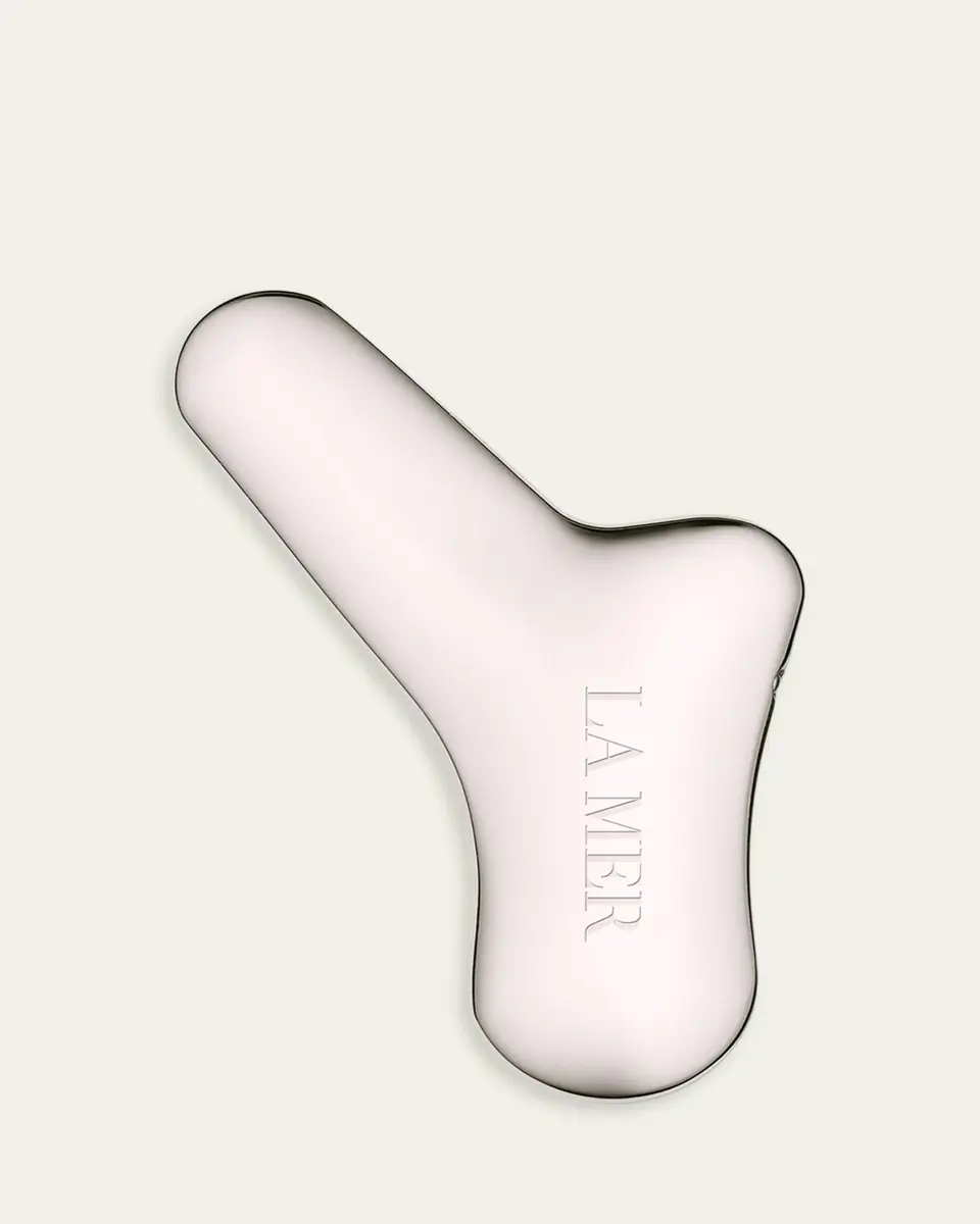 La Mer The Rejuvenating Eye Cream, 0.50 oz. | Thumbnail 3