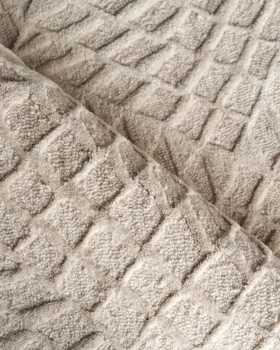 Exquisite Rugs Sandro Hand-Tufted Ivory Rug | Thumbnail 3 Exquisite Rugs Sandro Hand-Tufted Ivory Rug | Thumbnail 3