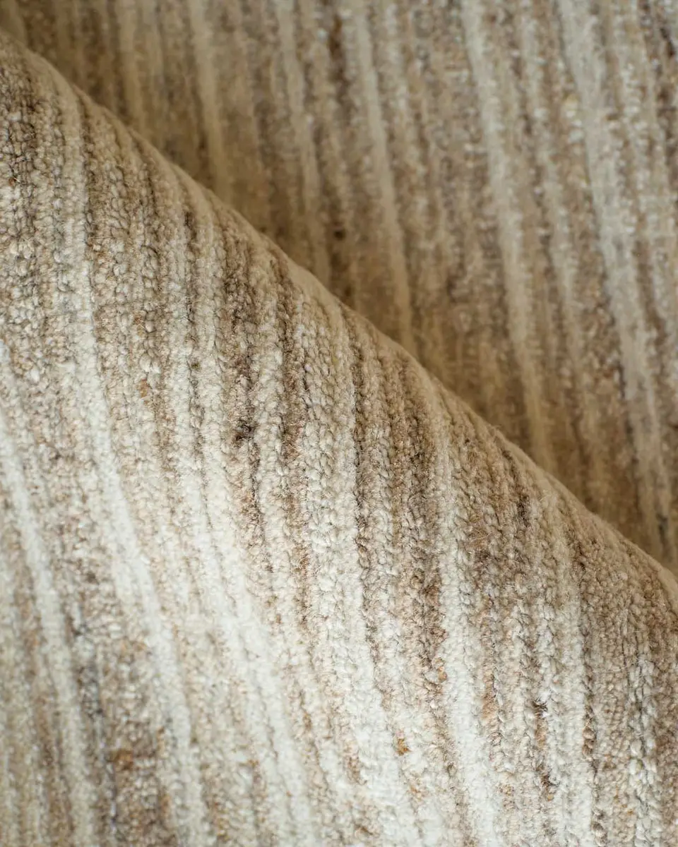 Exquisite Rugs Elko Hand-Loomed Beige Rug | Thumbnail 3