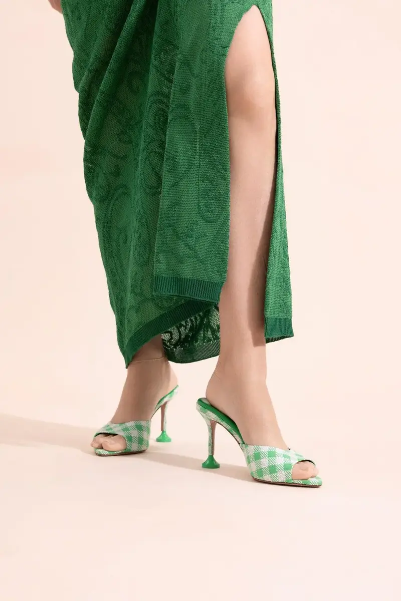 Aquazzura Bisous Mule 85 | Thumbnail 4 Aquazzura Bisous Mule 85 | Thumbnail 4