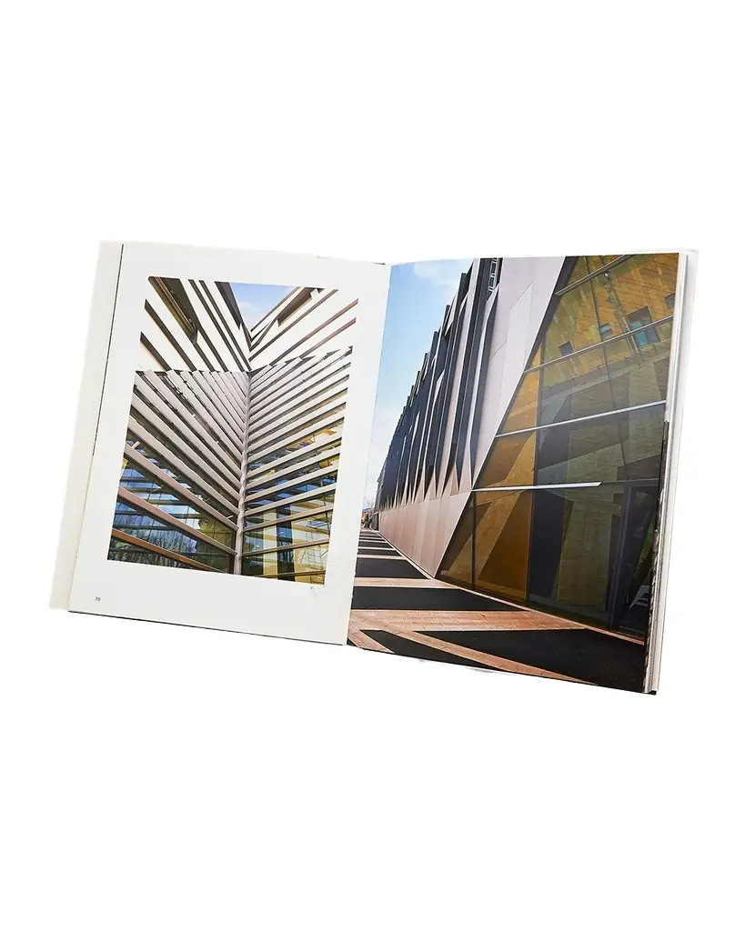 Tizo Clear Lucite Vertical Book Stand | Image 1 Tizo Clear Lucite Vertical Book Stand | Image 1