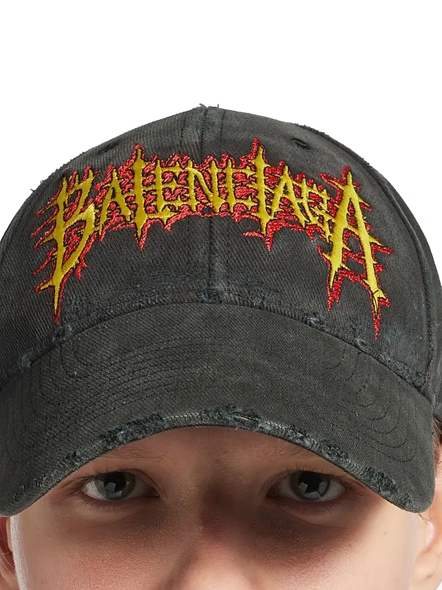 Balenciaga Women's Sacré Cſur Cap | Thumbnail 2