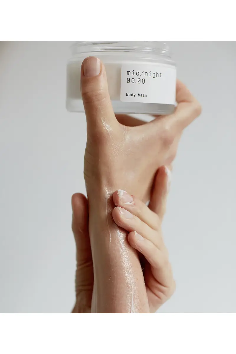 mid/night 00.00 Body Balm 00.14 | Thumbnail 3 mid/night 00.00 Body Balm 00.14 | Thumbnail 3