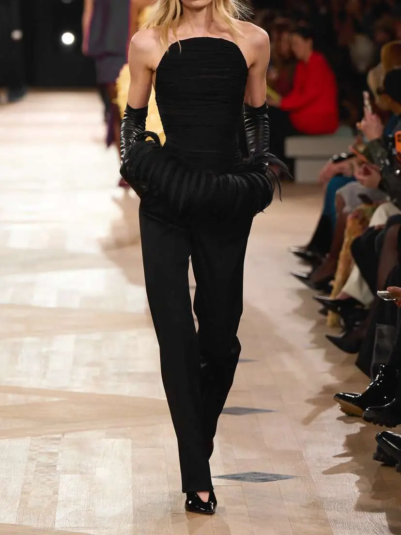 Balenciaga Pleated Stretch-wool Straight-leg Pants | Thumbnail 6 Balenciaga Pleated Stretch-wool Straight-leg Pants | Thumbnail 6