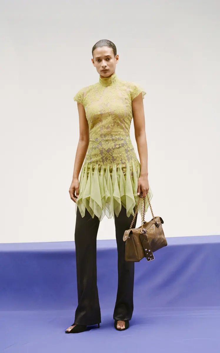 Valentino Garavani Tailored Elegance Silk-Blend Straight-Leg Pants | Thumbnail 2 Valentino Garavani Tailored Elegance Silk-Blend Straight-Leg Pants | Thumbnail 2