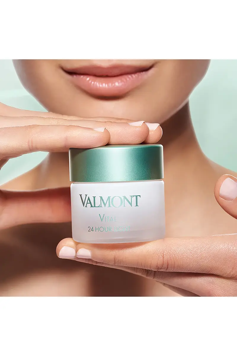 Valmont Vital 24 Hour Light | Thumbnail 3