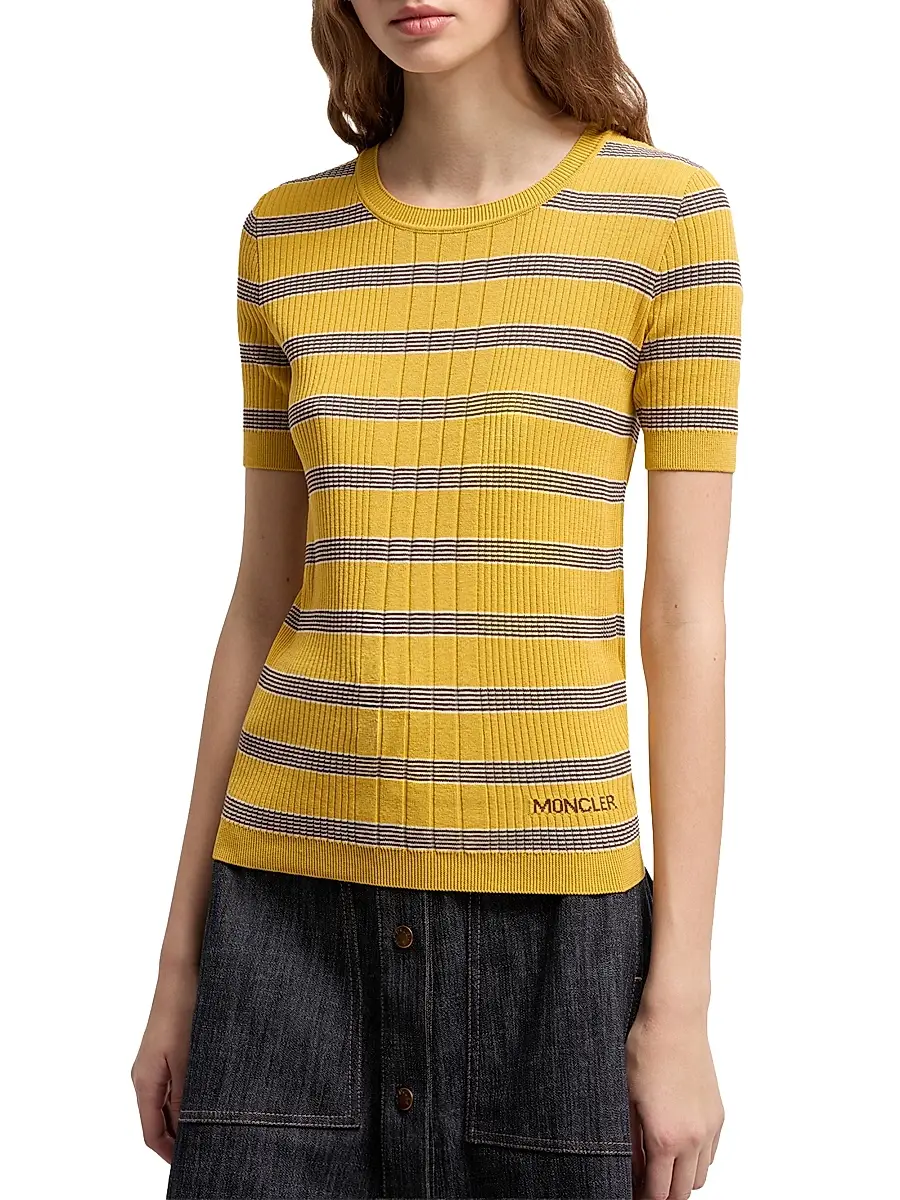 Moncler Women's T-Shirt in Cotton | Thumbnail 2 Moncler Women's T-Shirt in Cotton | Thumbnail 2