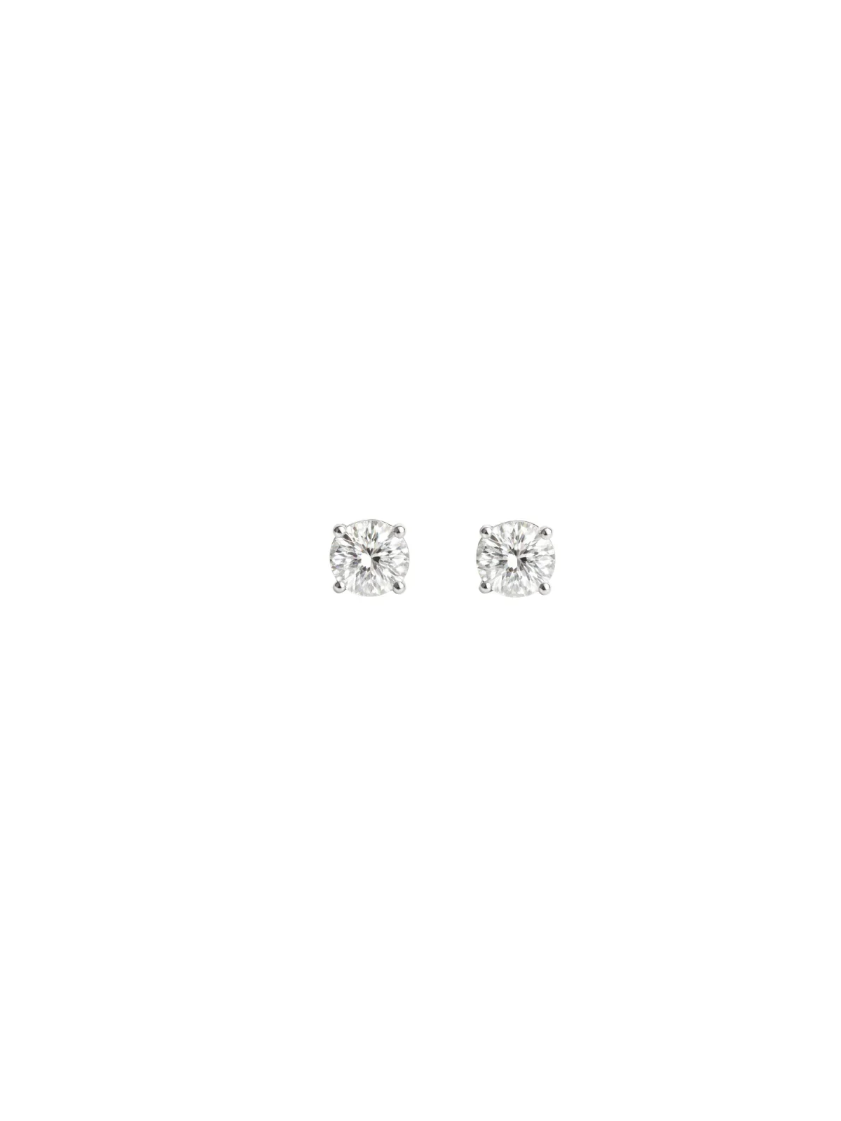 1.58ct Diamond 18K Gold Illusion Set Stud Earrings 1.58ct Diamond 18K Gold Illusion Set Stud Earrings