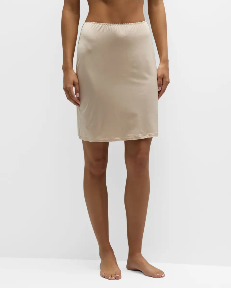 Hanro Satin Deluxe Half Slip | Thumbnail 2