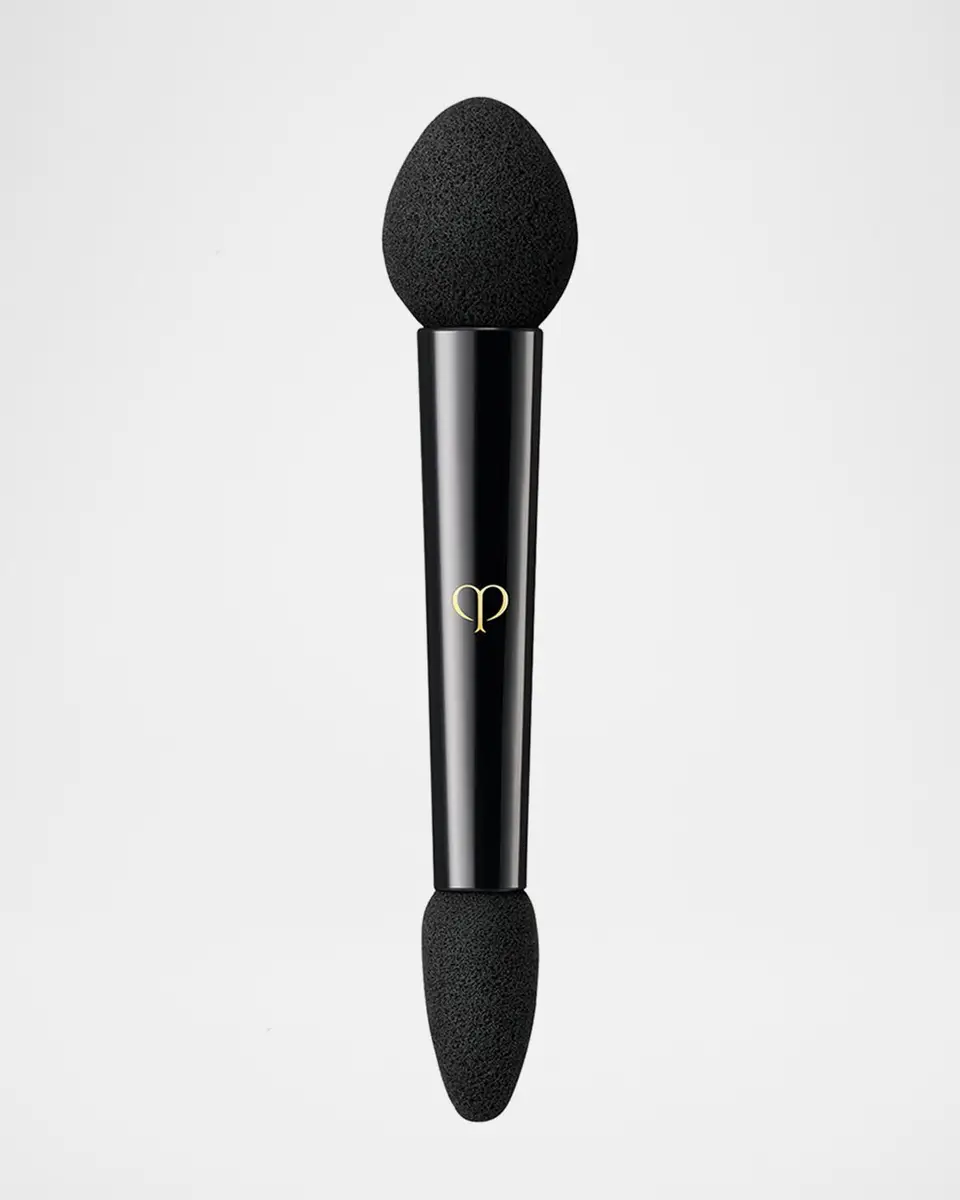 CLÉ DE PEAU BEAUTÉ Eyeshadow Brush Kit | Thumbnail 2 CLÉ DE PEAU BEAUTÉ Eyeshadow Brush Kit | Thumbnail 2
