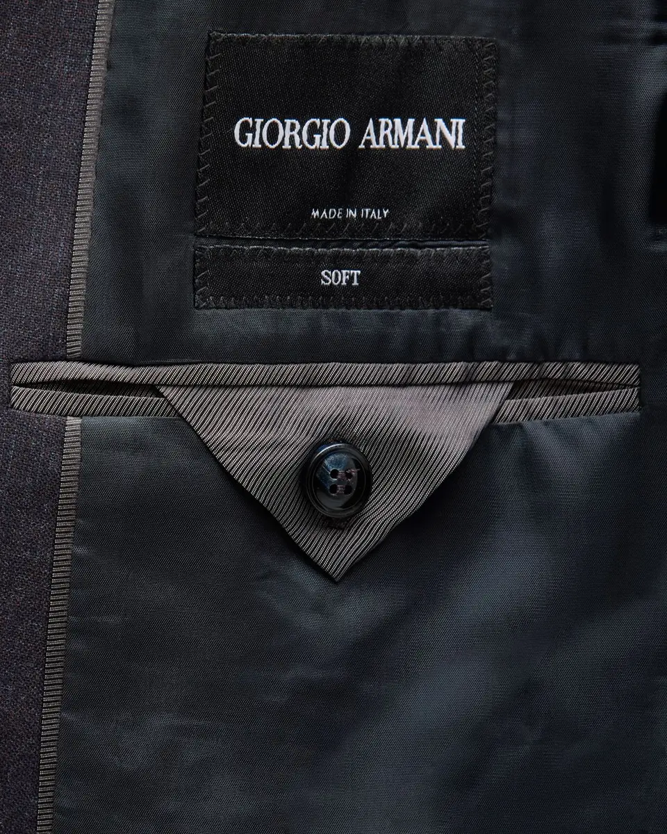 Giorgio Armani Men's Micro-Textured Wool Classic Fit Suit | Thumbnail 6