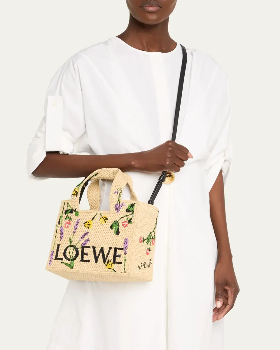 Loewe x Paula's Ibiza Small Flower Tote Bag in Raffia | Thumbnail 8 Loewe x Paula's Ibiza Small Flower Tote Bag in Raffia | Thumbnail 8