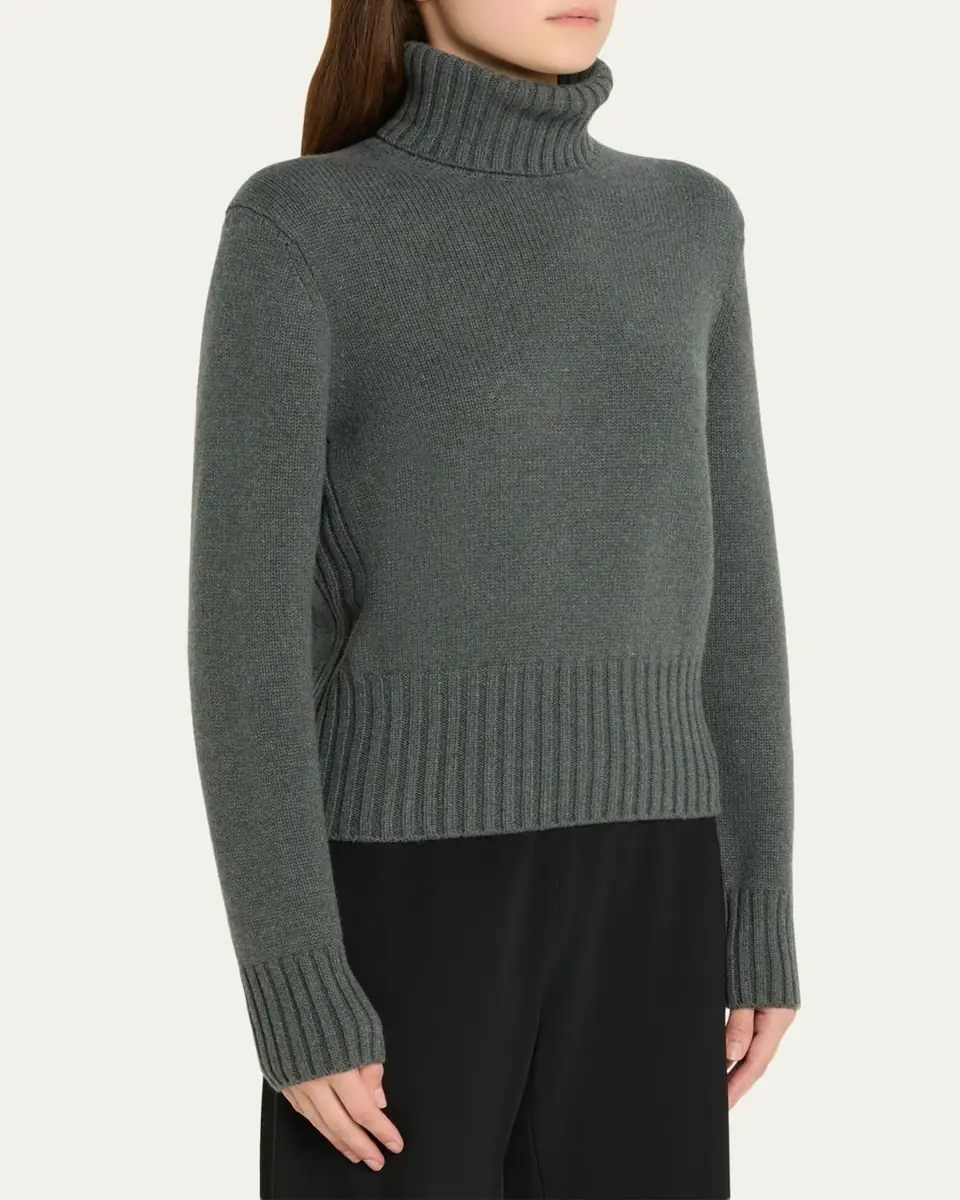 Loro Piana Parksville Turtleneck Cashmere Sweater | Thumbnail 4 Loro Piana Parksville Turtleneck Cashmere Sweater | Thumbnail 4