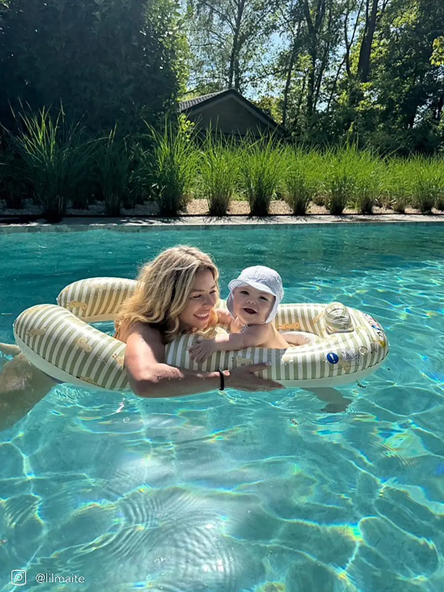 Sunnylife Float Together Duck Sage Striped Baby Seat | Thumbnail 8 Sunnylife Float Together Duck Sage Striped Baby Seat | Thumbnail 8