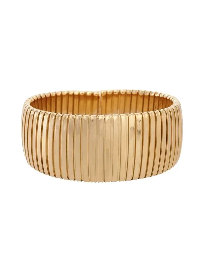 18K Yellow Gold Ribbed Cuff Bracelet 18K Yellow Gold Ribbed Cuff Bracelet