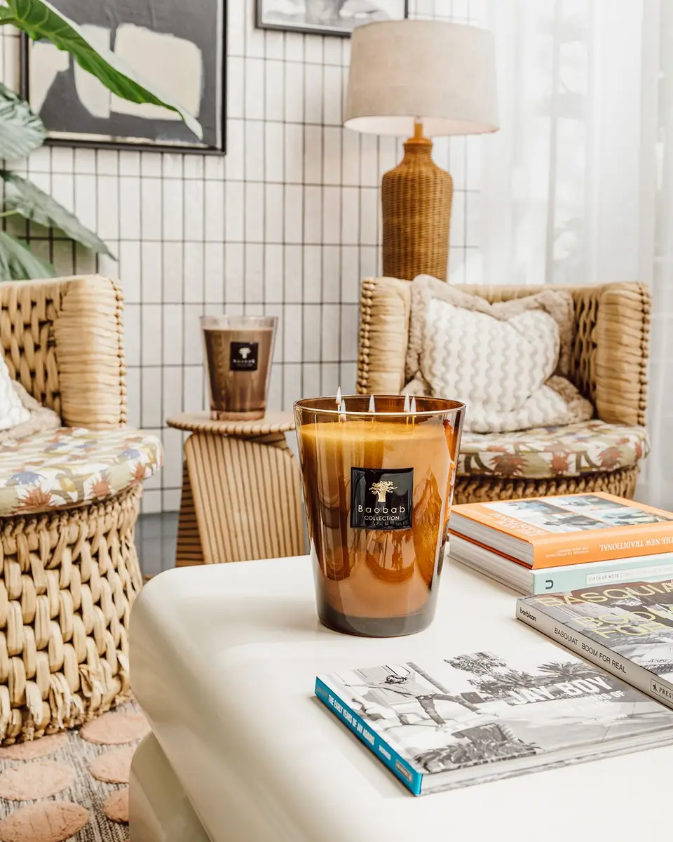 BAOBAB COLLECTION Max 10 Les Prestigieuses Cuir de Russie Scented Candle | Thumbnail 2