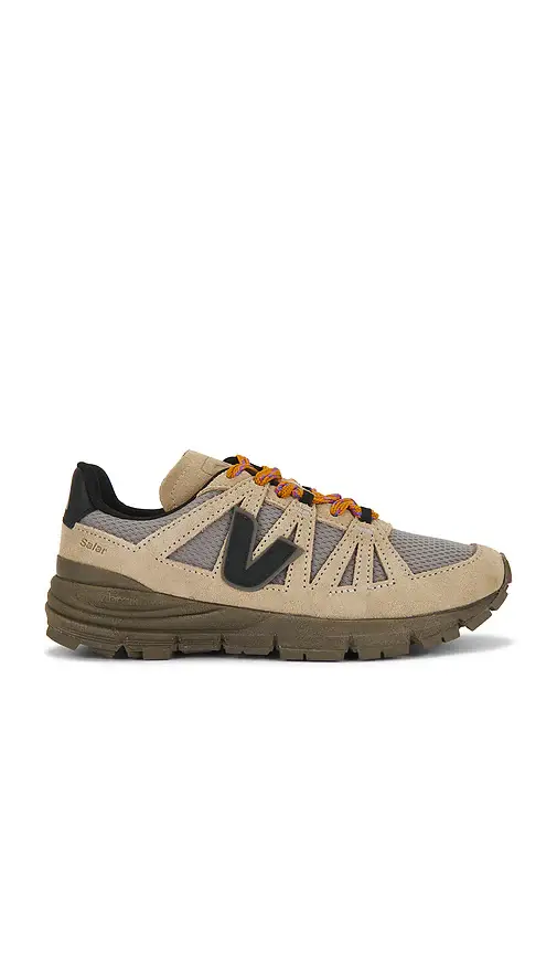 Veja Salar Sneaker | Image 1 Veja Salar Sneaker | Image 1