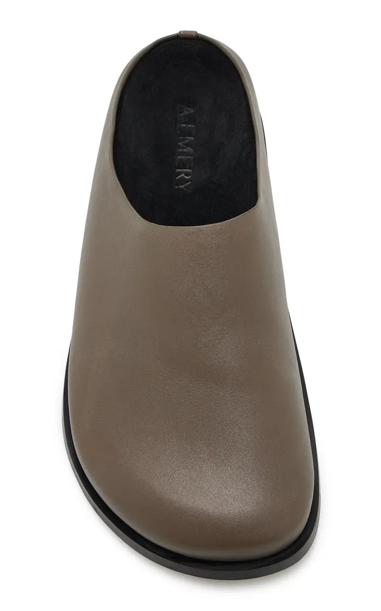 A Emery Lou Leather Clogs | Thumbnail 3