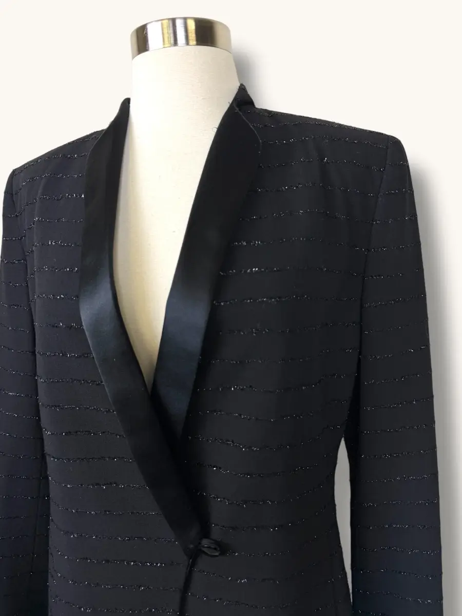 Jen Wonders Studio Tuxedo Blazer | Thumbnail 16