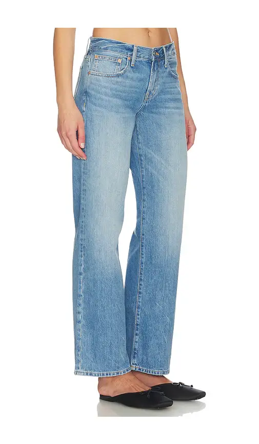 Madewell Low Rise Loose Jeans | Thumbnail 2