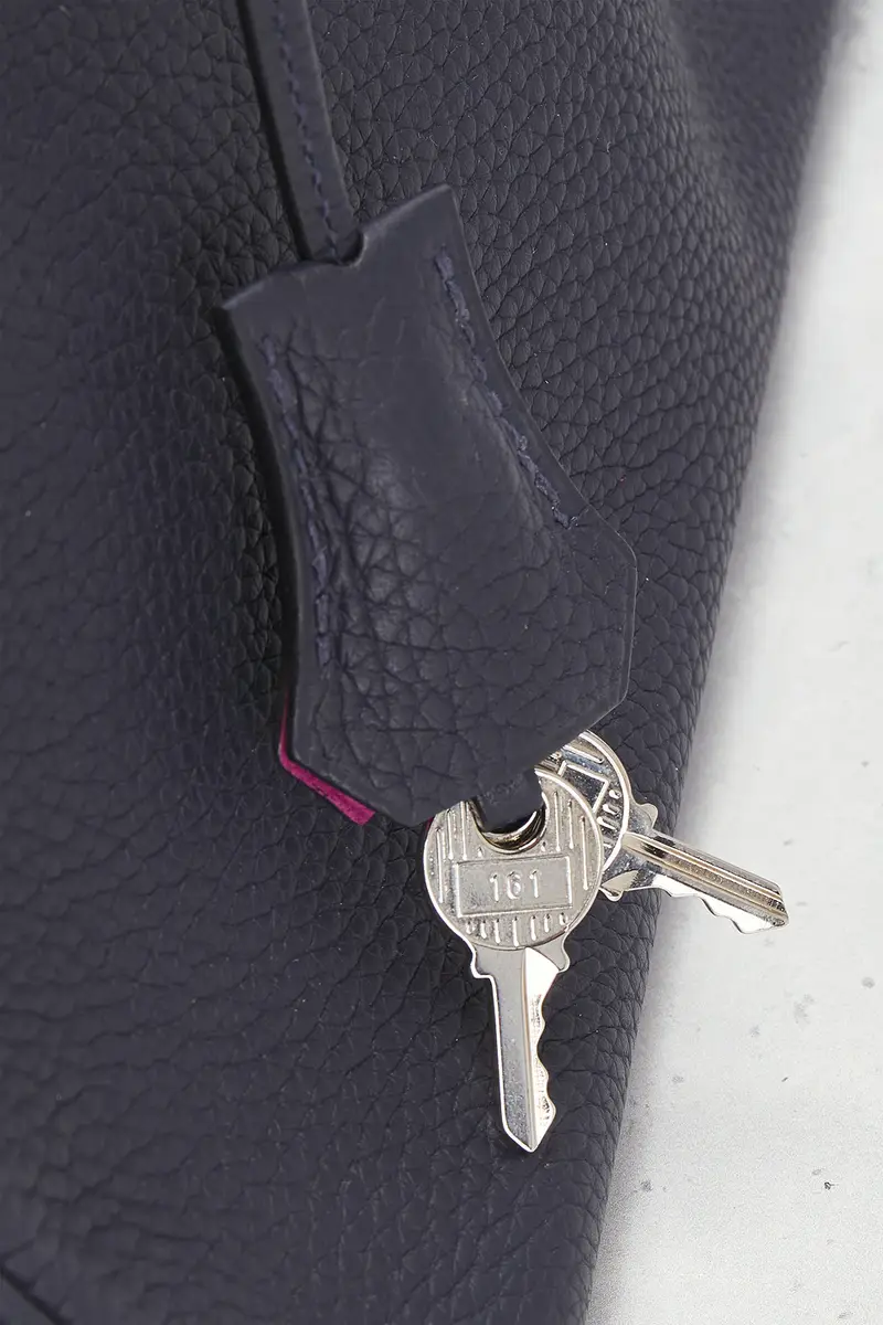 HERMÈS Verso Togo Birkin 30 Handbag | Thumbnail 9 HERMÈS Verso Togo Birkin 30 Handbag | Thumbnail 9