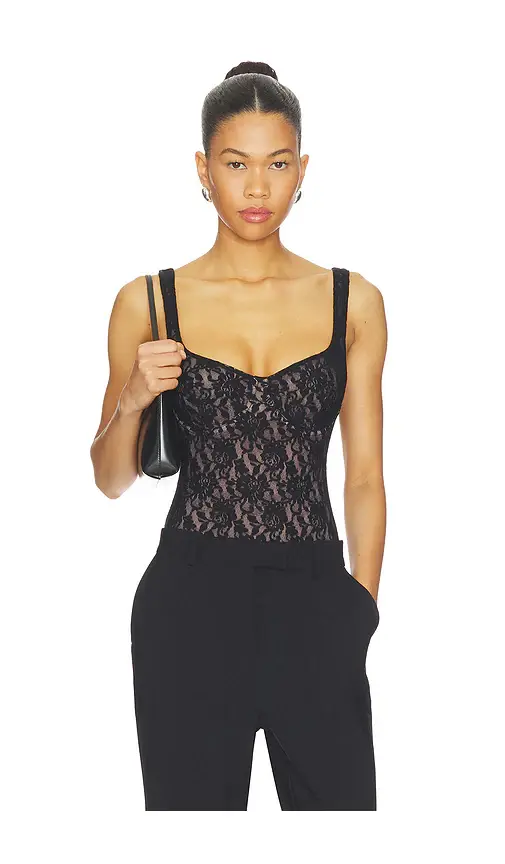 Hanky Panky Signature Lace Underwire Bodysuit | Image 1 Hanky Panky Signature Lace Underwire Bodysuit | Image 1
