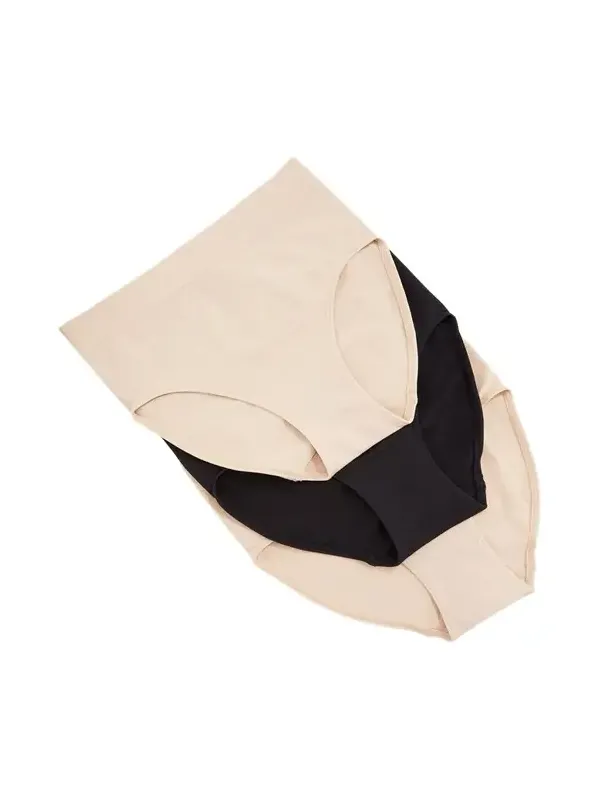 Three-Pack B-Smooth Briefs Three-Pack B-Smooth Briefs