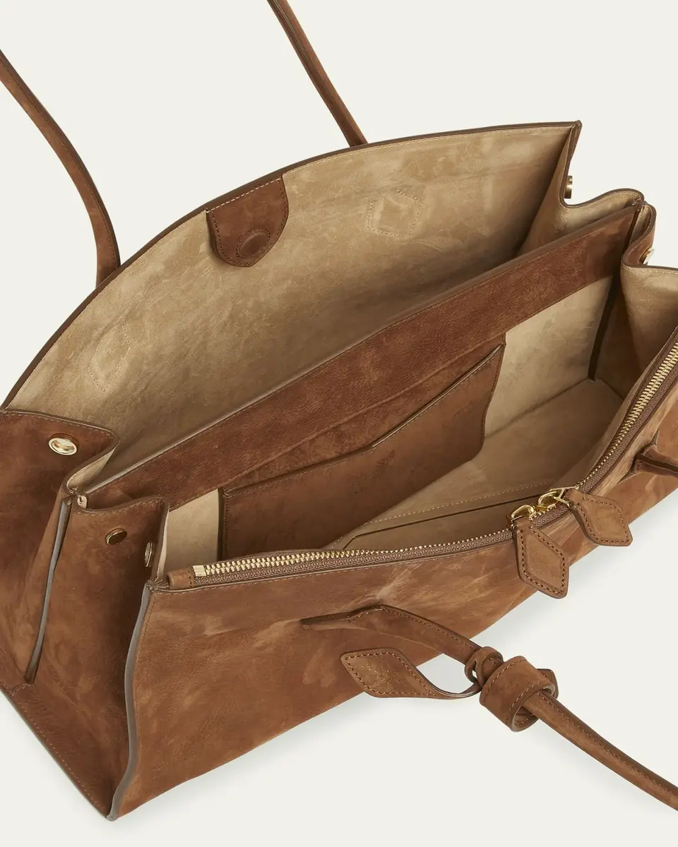 Alaïa Le Teckel Tote Bag in Suede and Leather | Thumbnail 9